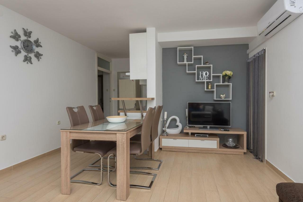 Apartmani Mona Makarska Exteriör bild