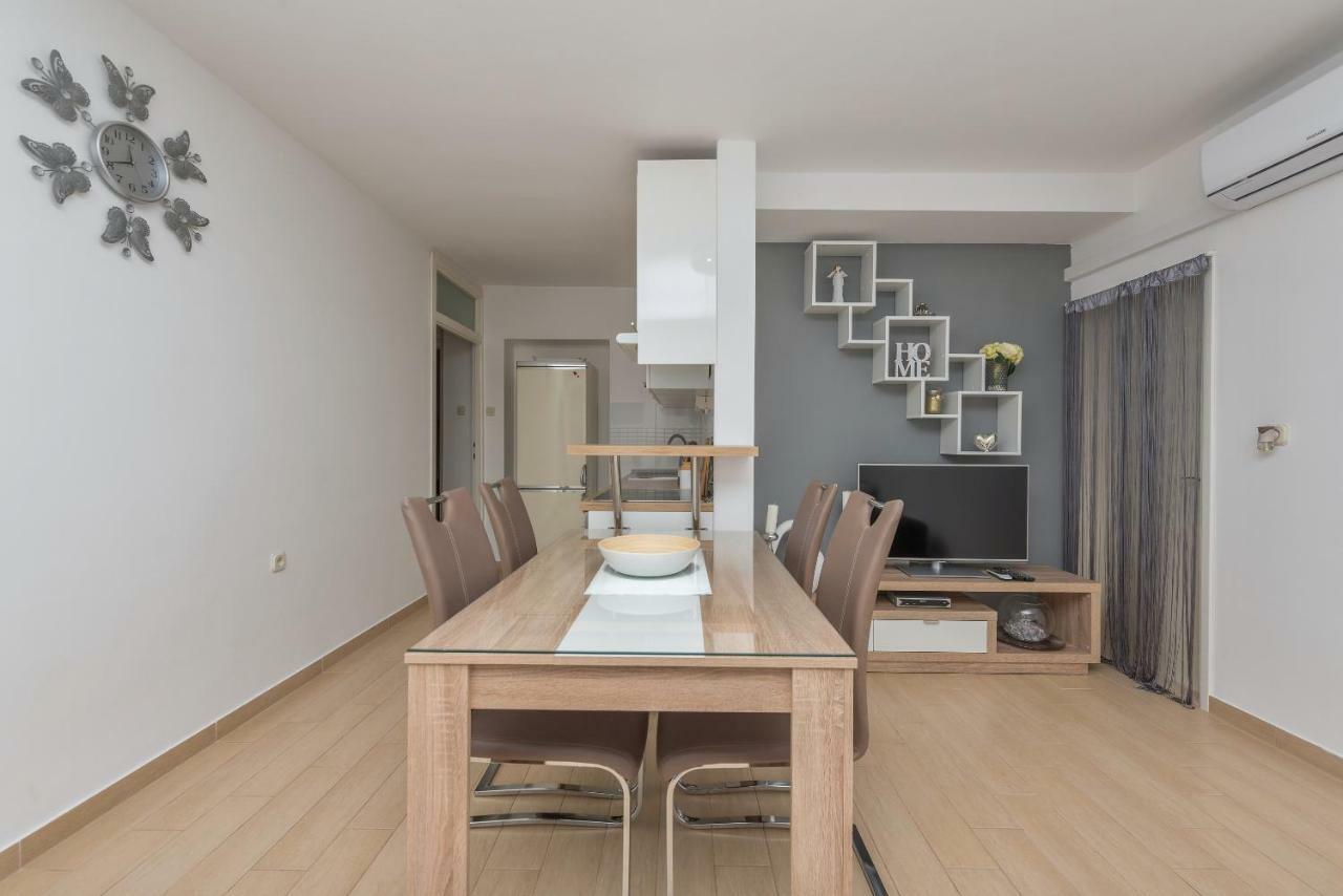 Apartmani Mona Makarska Exteriör bild